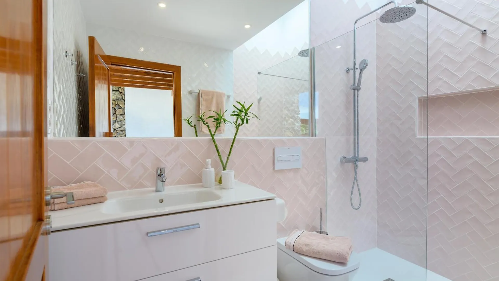 Holiday House Casa Mariposa In Tabayesco Βίλα